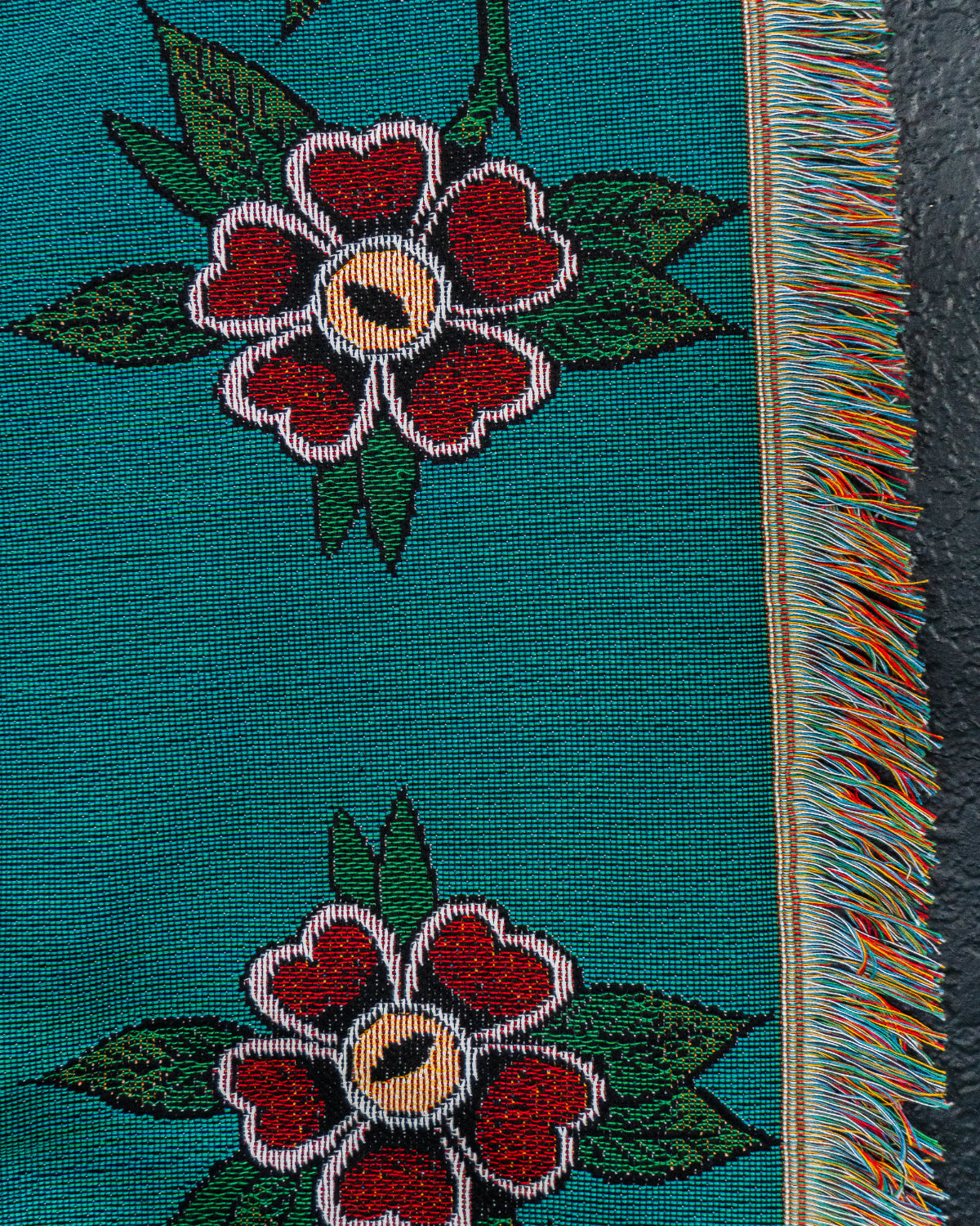 Detachment - Anatomical Heart Woven Blanket